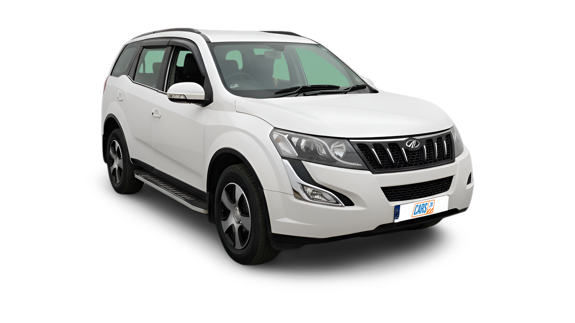 Mahindra XUV500-img